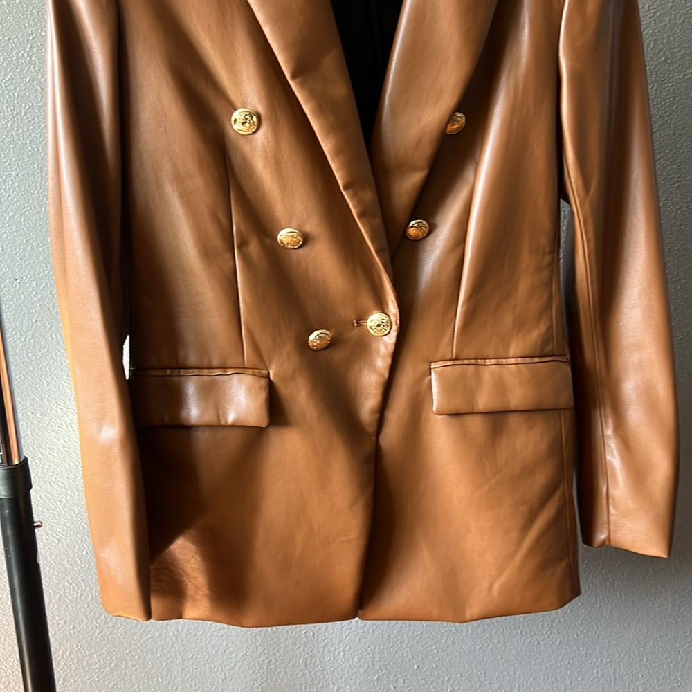Zara TAN LEATHER Blazer - Picture 3 of 12
